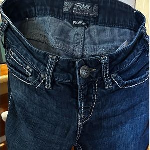 Really nice jeans no holes no rips